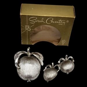Vtg 1960's Sarah Coventry Adams Delight Silver Tone Apple Pin Brooch Earring Set